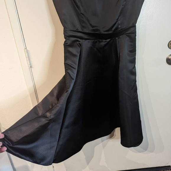 Tea length Black satin Queen of Heartz Dress 2XL - Picture 4 of 12
